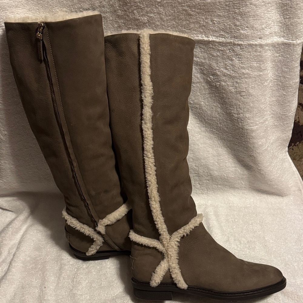 Fendi Suede and Fur Zippered Knee Boots  Size 41.5 - US 10.5- $1475 retail